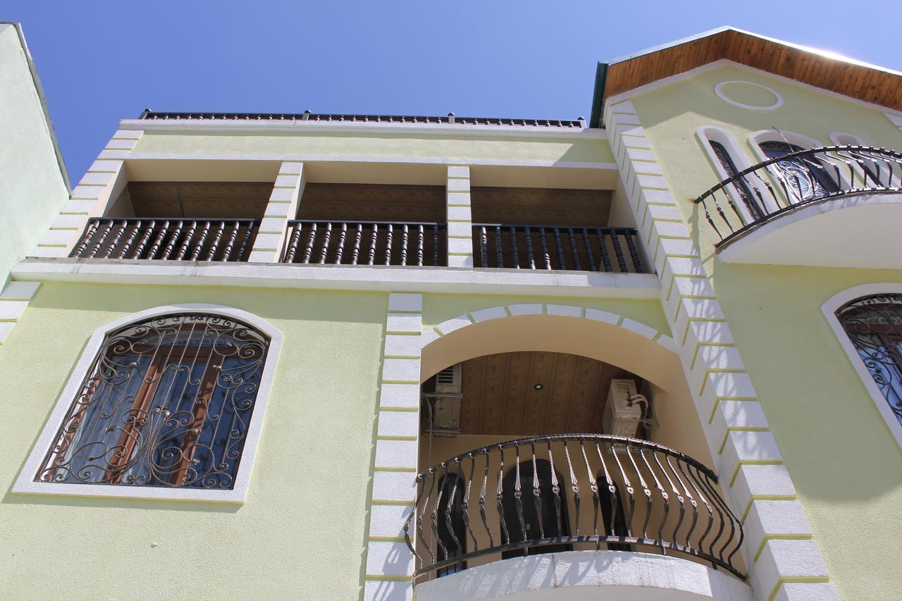 Hotel Mimino Tbilisi Ngoại thất bức ảnh