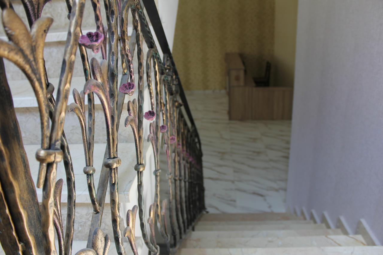 Hotel Mimino Tbilisi Ngoại thất bức ảnh