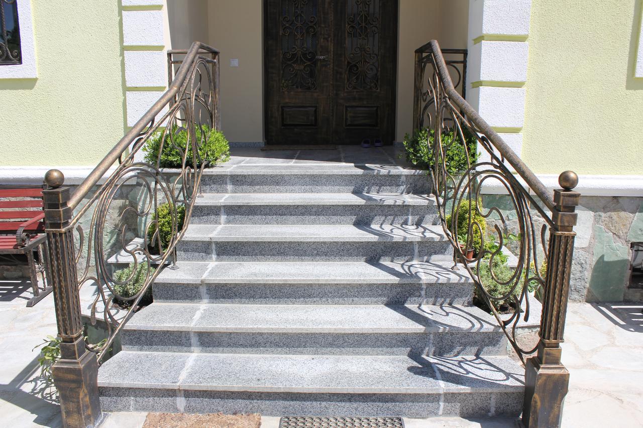 Hotel Mimino Tbilisi Ngoại thất bức ảnh