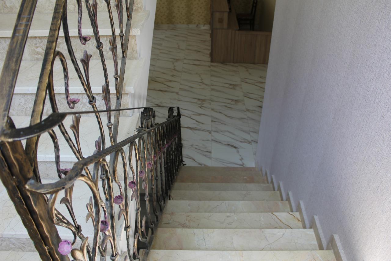 Hotel Mimino Tbilisi Ngoại thất bức ảnh